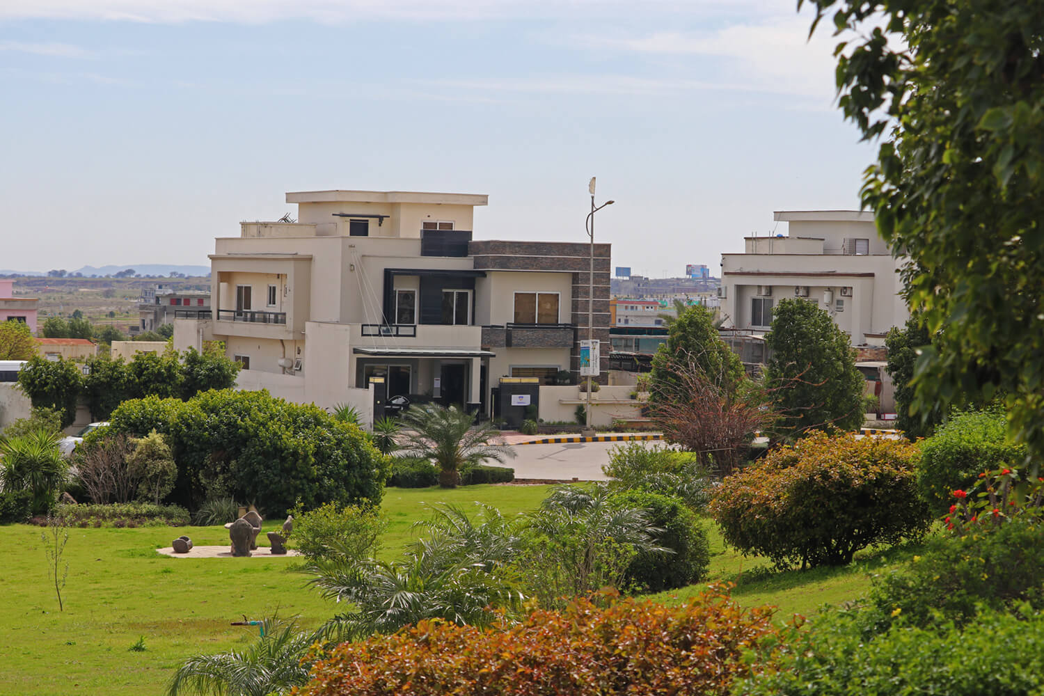 Green-Area-Top-Front